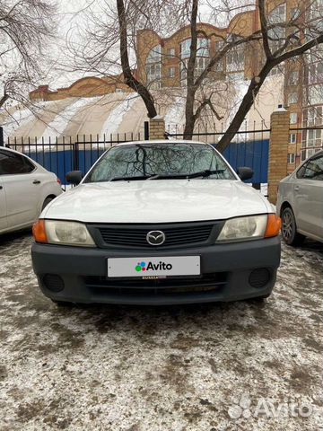 Mazda Familia 1.3 AT, 2002, 120 000 км