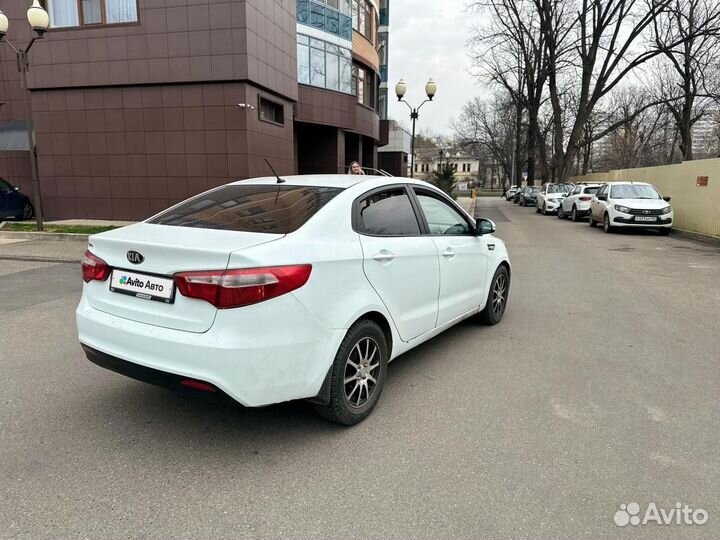 Kia Rio 1.6 AT, 2013, 195 000 км