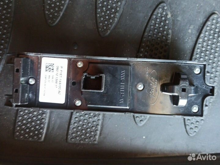 Блок эсп ford kuga 2 2018 г