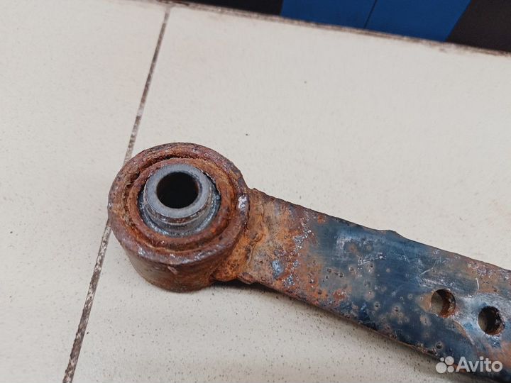 Рычаг задний левый RAV 4 2006-2013