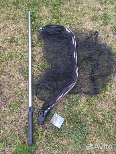 Подсаки рыболовные со складываемой головой