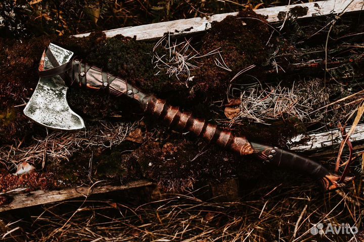 Кованый топор Викинг позвонковый