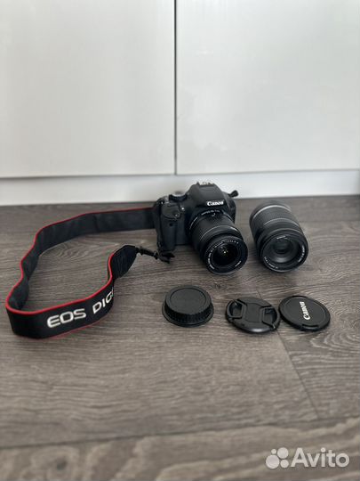 Профессиональный фотоаппарат Canon EOS 550D