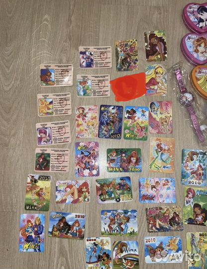 Вещи Винкс winx club коллекция брелки, баночки др