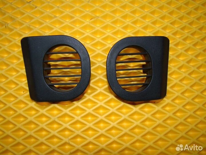 Дефлектор в торпедо Lexus RX 300 Лексус