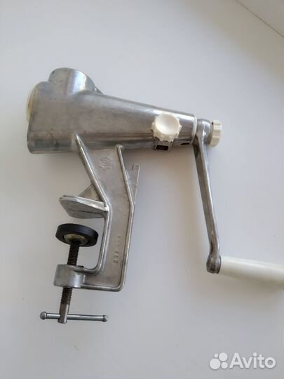 Соковыжималка шнековая ручная