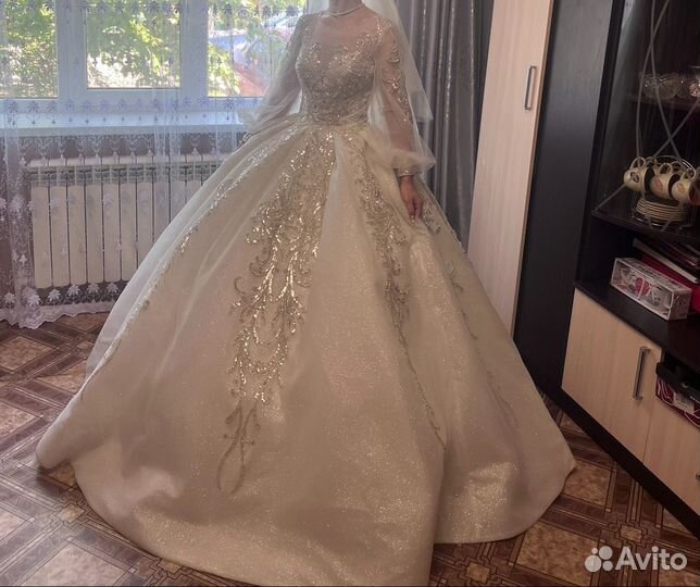 Свадебное платье 42 44