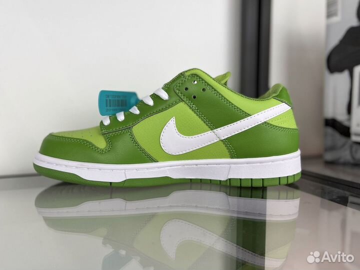 Кроссовки Nike Dunk Low 