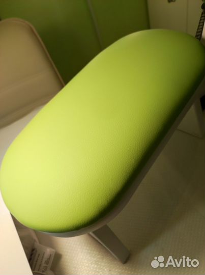 Подставка маникюрная+подставка под локоть мастера