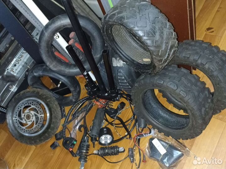 Электросамокат Boogist в разборе