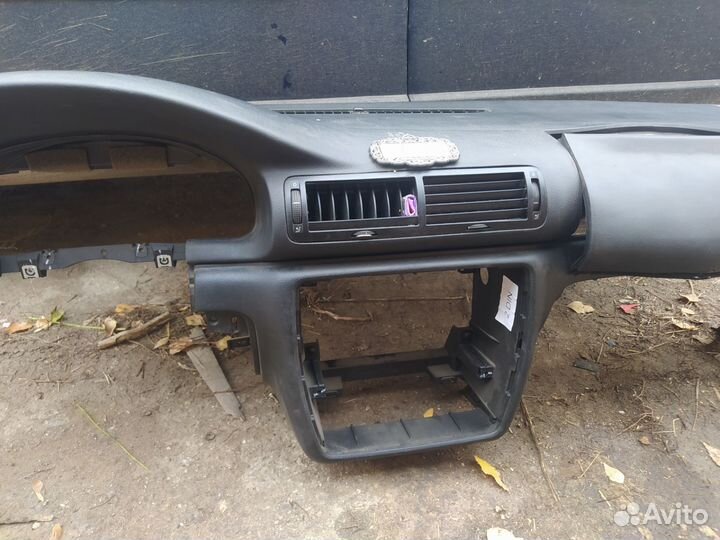 Торпеда верхняя часть Рено Сценик 1