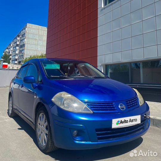 Nissan Tiida 1.6 AT, 2010, 250 000 км