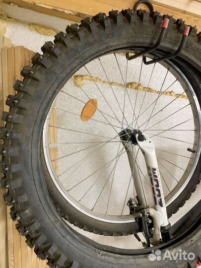 Покрышки зимние на эндуро