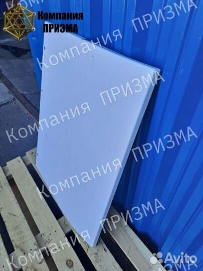 Дверь правая Carrier Maxima