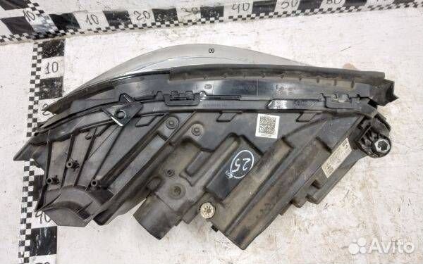 Фара левая Mercedes-Benz E-Class