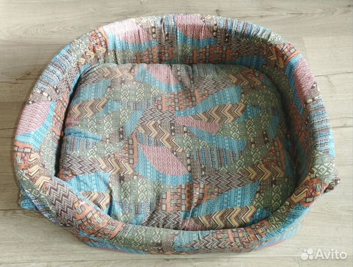 Лежанка для собак