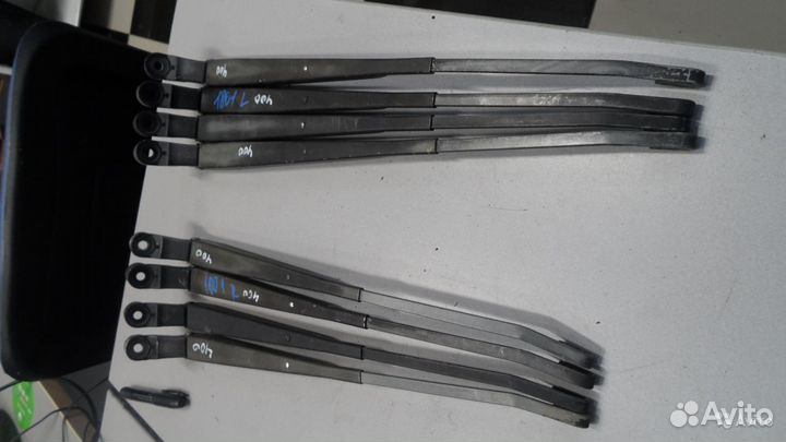 Рычаг стеклоочистителя передний Toyota Probox