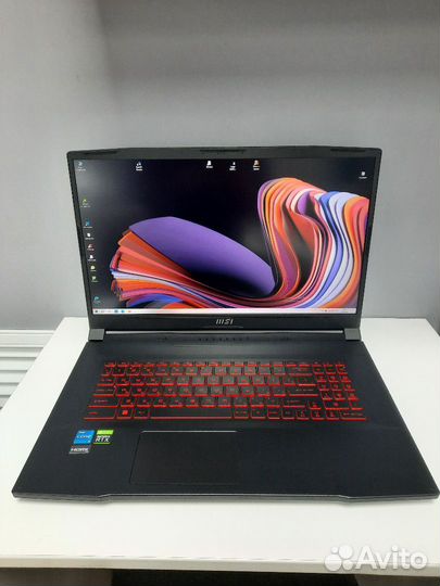 Ноутбук игровой MSI Katana GF76 (км61)