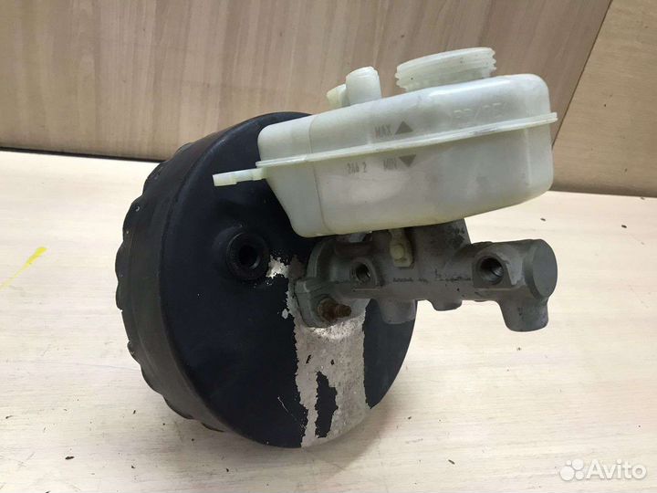 Вакуумный усилитель тормозов Skoda Fabia 1