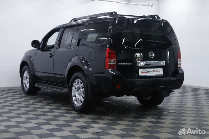 Nissan Pathfinder 2.5 AT, 2012, 175 500 км