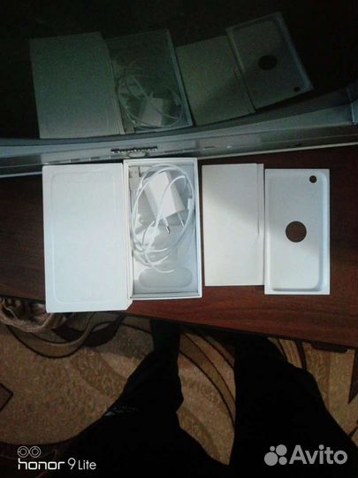 Коробка от iPhone 6