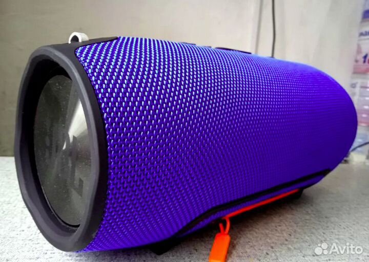 Колонка JBL