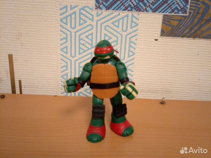 Черепашка-ниндзя-Рафаэль