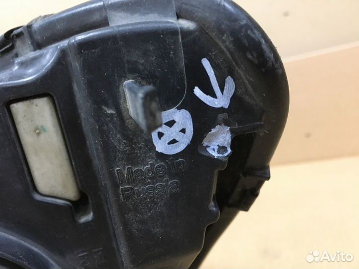 Фара передняя правая Renault Logan 2