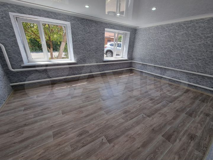 Дом 49 м² на участке 2,4 сот.