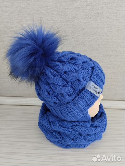 Комплект вязанный