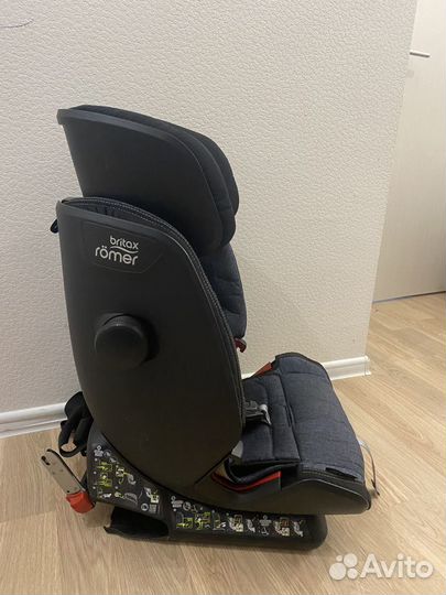 Автокресло britax romer advansafix IV