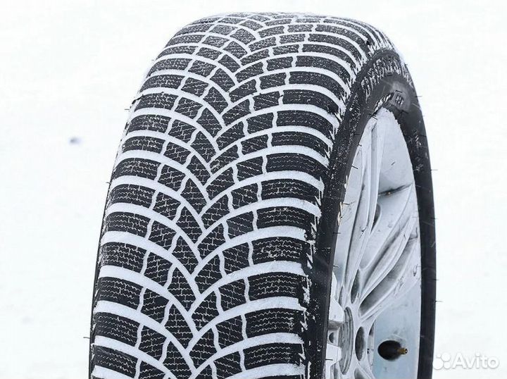 Bridgestone Blizzak LM-001 205/60 R16 96H
