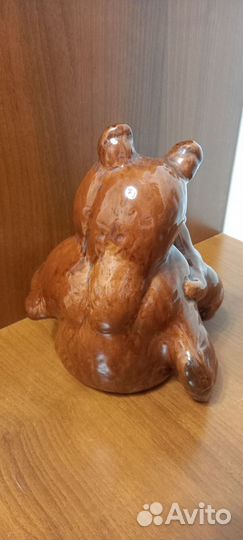 Статуэтка Медведица с медвежатами РСФСР