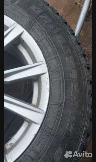 Колеса Dunlop Grandtrek Ice 02 215/70 R16