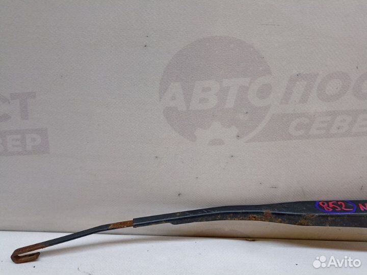 Поводок стеклоочистителя левый Geely Emgrand EC7