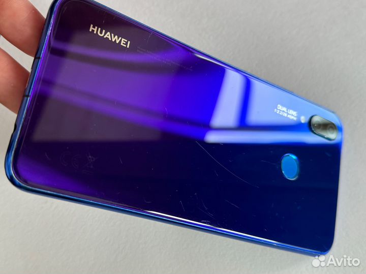 HUAWEI Nova 3i, 4/64 ГБ