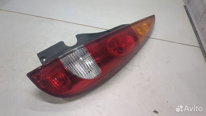 Фонарь (задний) Nissan Almera Tino, 2005