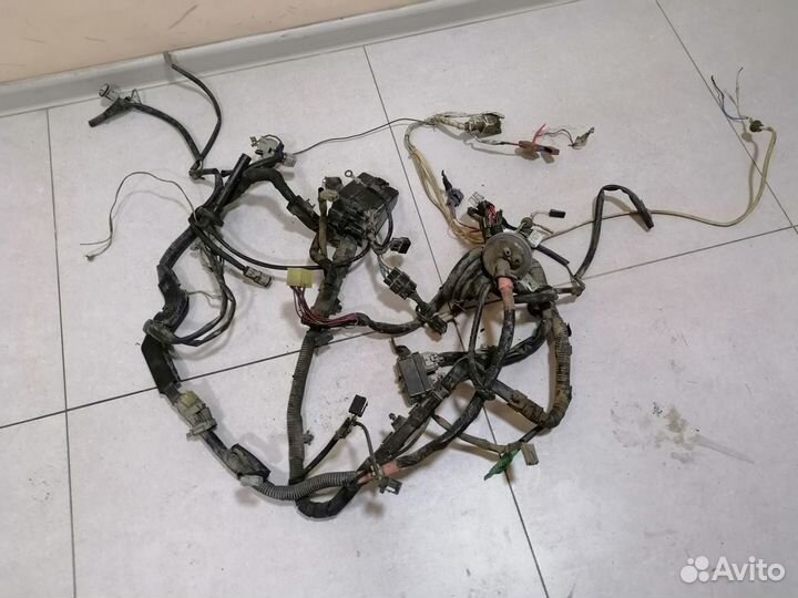 Проводка подкапотная Toyota Sprinter Carib II