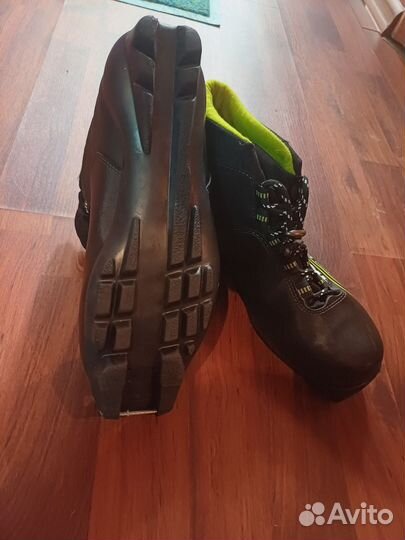 Лыжные ботинки 40 размер