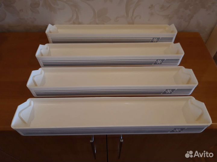 Барьер-полка для холодильника Свияга 404