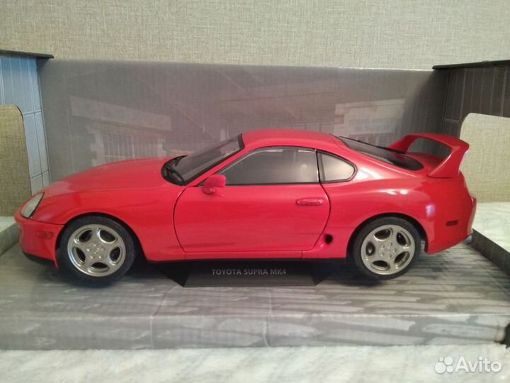 Toyota Supra mk 4, 1/18, Solido