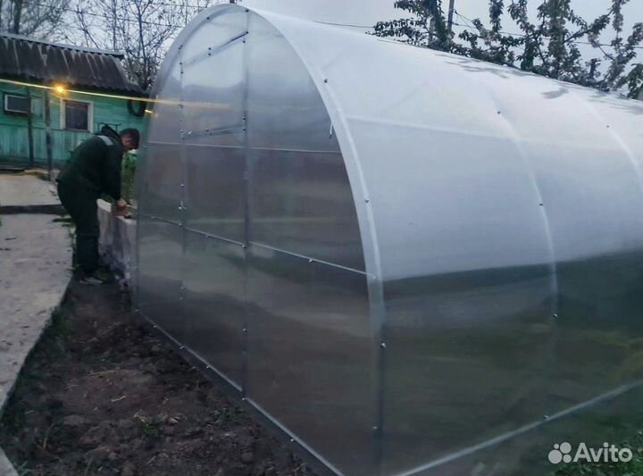 Теплица из поликарбоната