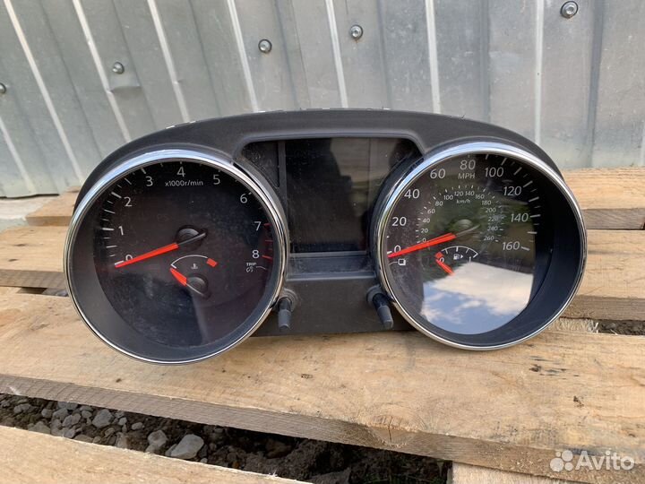 Приборная панель Ниссан Кашкай J10 1.6 МКПП 2011