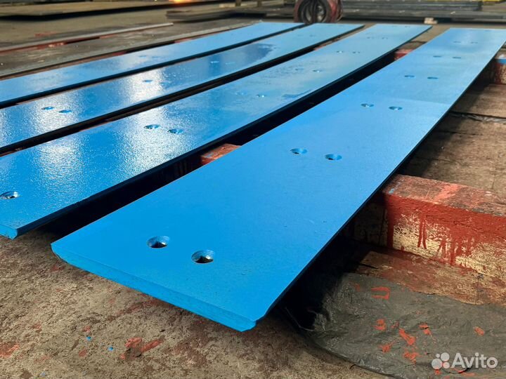 Нож ковша погрузчика Lonking 833/835