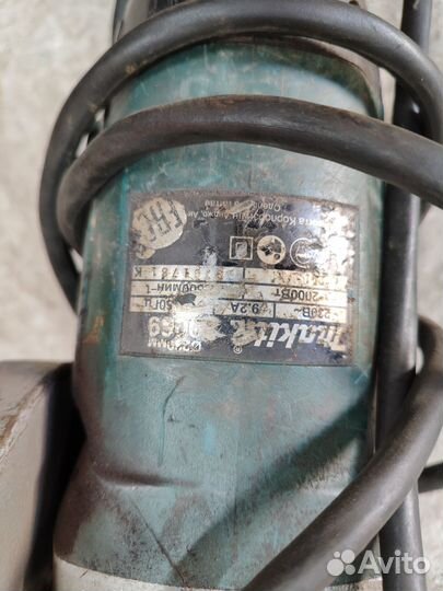 Ушм болгарка makita 230