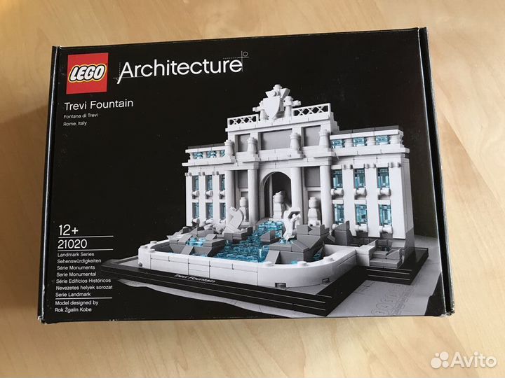 Конструктор Lego Architecture Trevi Fountain