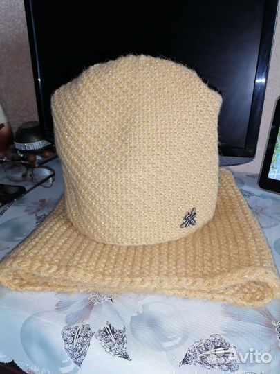 Шапка и шарф-снуд женские зима