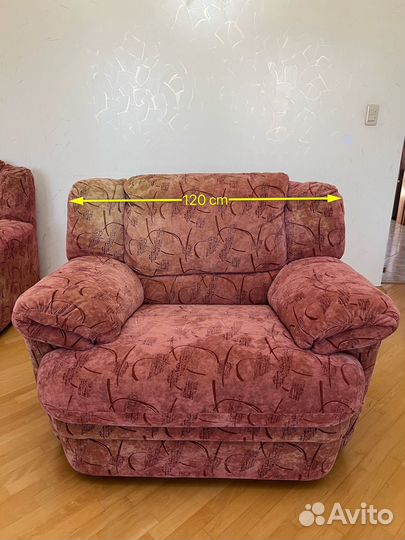 Угловой диван + 2 кресла