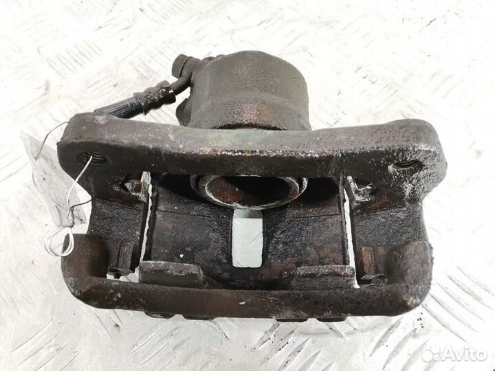 Суппорт передний левый Mitsubishi Colt 4 (CAO)