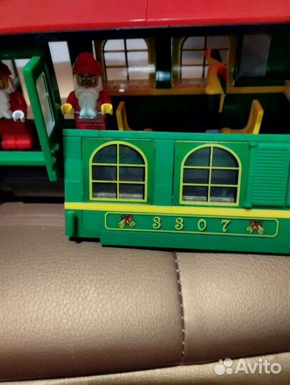 Брик Рождественский поезд